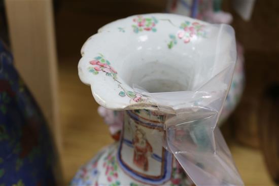 A 19th century Chinese blue ground dragon vase and a pair of famille rose vases tallest 36cm